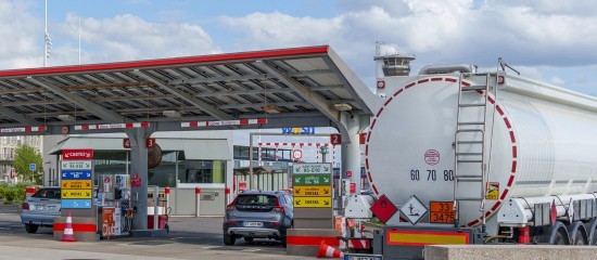 Prix des carburants : le point sur les aides aux entreprises et aux « grands rouleurs »