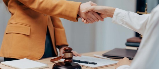 Administrateurs judiciaires : perception des honoraires en cas d’exercice en société