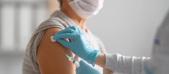Professionnels de santé : autorisation de stockage de vaccins contre la grippe et le Covid